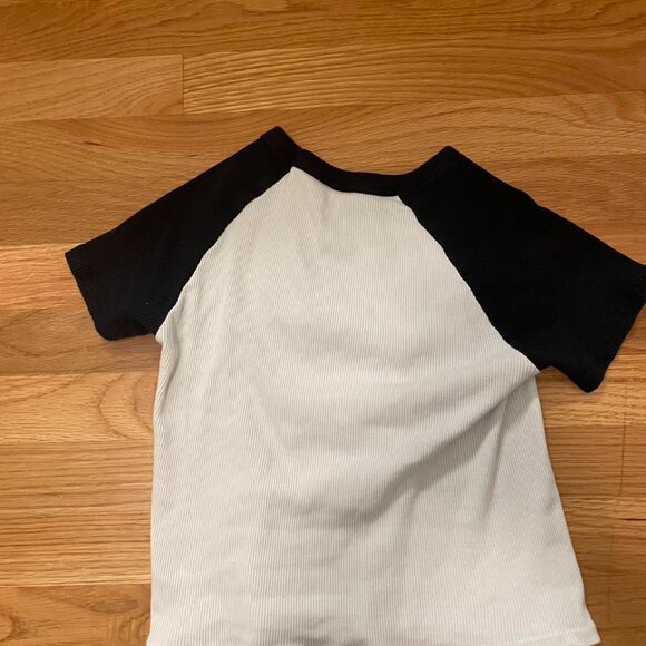 Brandy Melville Women's White and Black Crop-top - Picture 2 of 2